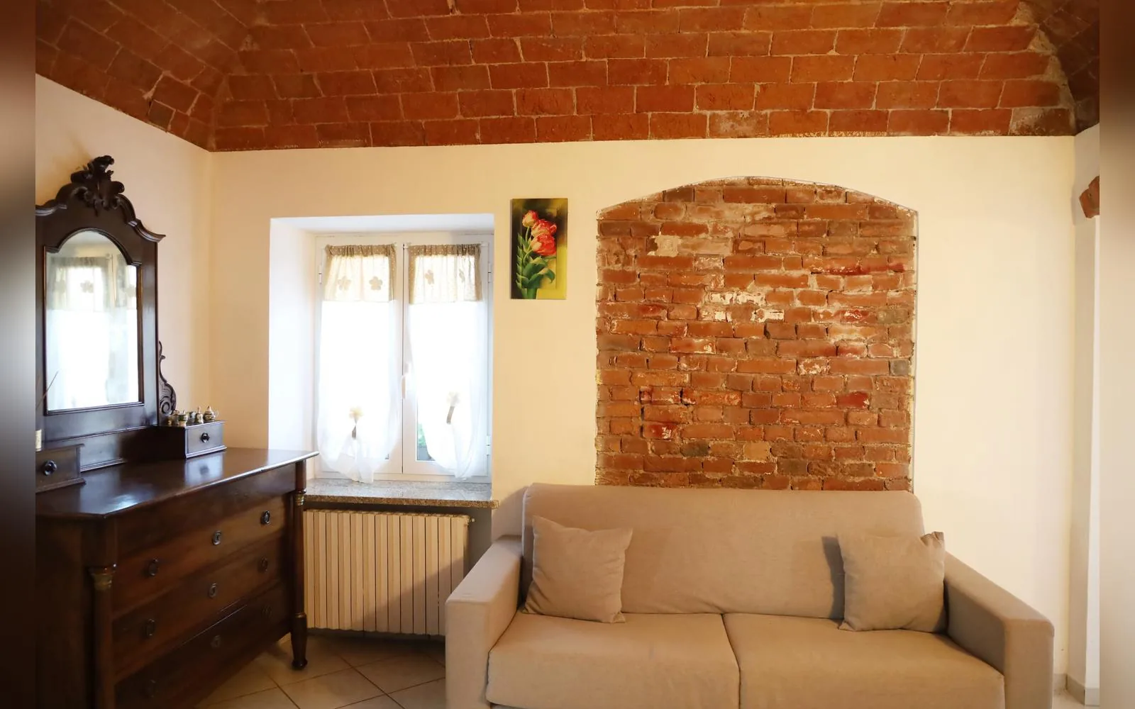 Camera di Tenuta Beatrice, Castell'Alfero (Piemonte) (foto 62)